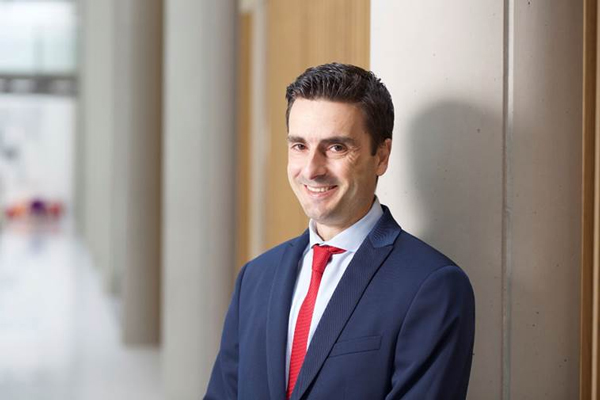 Dr Vangelis Tsiligkiris